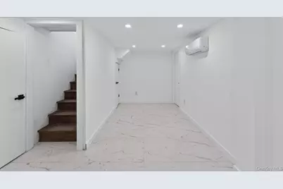 17913 134th Avenue, Springfield Gardens, NY 11434 - Photo 15