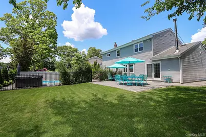4 Quincy Lane, Smithtown, NY 11787 - Photo 31