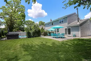 4 Quincy Ln, Smithtown, NY 11787 - Photo 31
