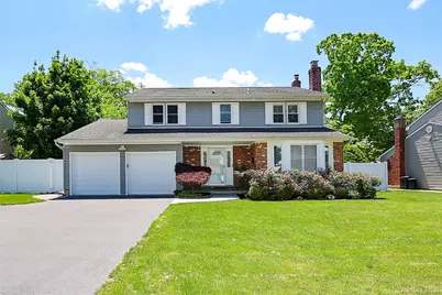 4 Quincy Lane, Smithtown, NY 11787 - Photo 1