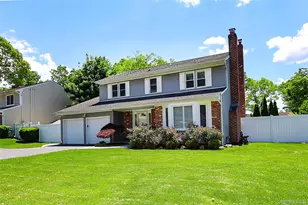 4 Quincy Ln, Smithtown, NY 11787 - Photo 3