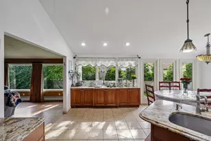 1304 Harbor Rd, Hewlett, NY 11557 - Photo 19