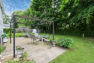 1372 Pine Drive, Bay Shore, NY 11706 - Photo 33