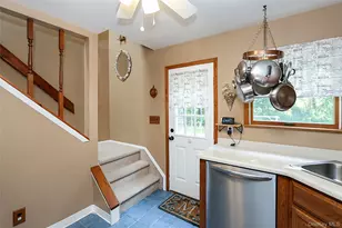 1372 Pine Dr, Bay Shore, NY 11706 - Photo 15