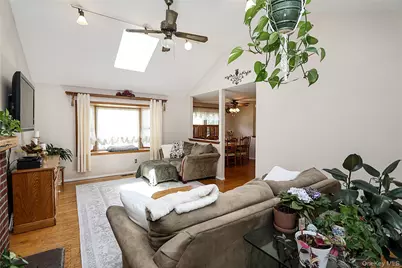 1372 Pine Drive, Bay Shore, NY 11706 - Photo 9