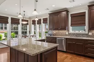 318 Roosevelt Way, Westbury, NY 11590 - Photo 11