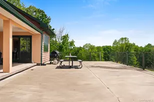 240 A Mountaindale Rd, Greenfield Park, NY 12435 - Photo 23