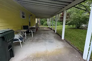 525/123 Riverleigh Ave, Riverhead, NY 11901 - Photo 11