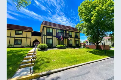 5 Loudon Drive #9, Fishkill, NY 12524 - Photo 1