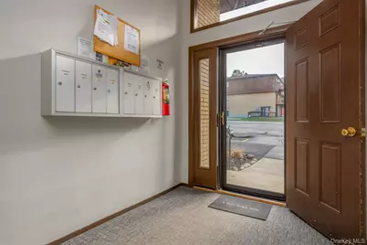 386 Richard Court, Pomona, NY 10970 - Photo 3