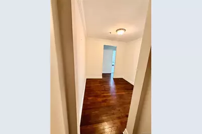1555 Central Park Avenue #H2, Yonkers, NY 10710 - Photo 19