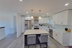 23 Dalny Pl, Sayville, NY 11782 - Photo 13
