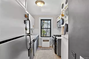 42 Pondfield Rd W, Bronxville, NY 10708 - Photo 21