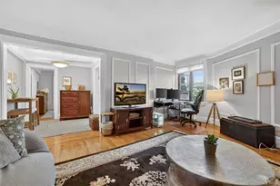 42 Pondfield Rd W, Bronxville, NY 10708 - Photo 9