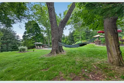 12 Wildwood Drive, Dix Hills, NY 11746 - Photo 35
