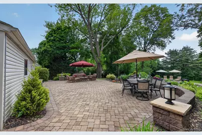 12 Wildwood Drive, Dix Hills, NY 11746 - Photo 27
