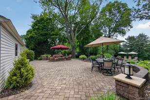12 Wildwood Dr, Dix Hills, NY 11746 - Photo 27