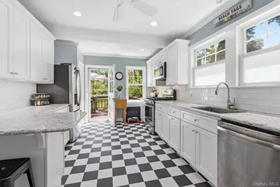 35 Prescott Avenue, White Plains, NY 10605 - Photo 15
