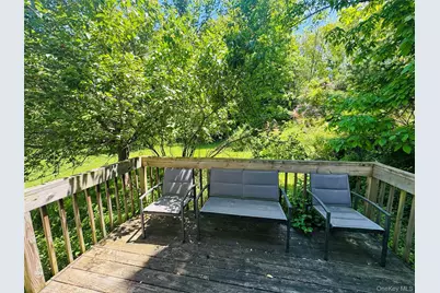 633 Winterton Road, Bloomingburg, NY 12721 - Photo 17