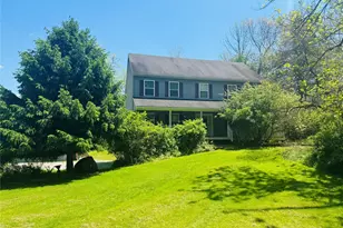 633 Winterton Rd, Bloomingburg, NY 12721 - Photo 1