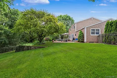 39 Tamara Court, Melville, NY 11747 - Photo 43