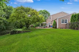 39 Tamara Ct, Melville, NY 11747 - Photo 43