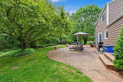 39 Tamara Court, Melville, NY 11747 - Photo 45