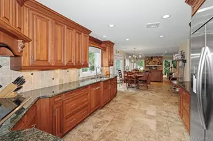 39 Tamara Ct, Melville, NY 11747 - Photo 17