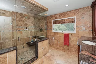 39 Tamara Court, Melville, NY 11747 - Photo 29