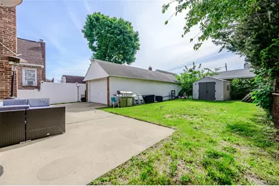 58 N Montgomery Street, Valley Stream, NY 11580 - Photo 15