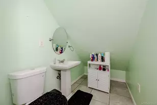 58 N Montgomery St, Valley Stream, NY 11580 - Photo 13