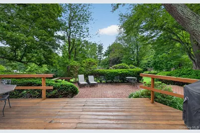 19 Seward Drive, Woodbury, NY 11797 - Photo 29