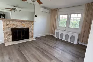 10 Forest Row, Great Neck, NY 11023 - Photo 5