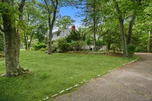 45 Lone Oak Path, Smithtown, NY 11787 - Photo 3
