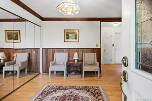 45 Lone Oak Path, Smithtown, NY 11787 - Photo 7