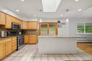16 Brookside Dr, Pomona, NY 10970 - Photo 13