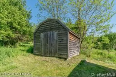 884 Camby Road, Millbrook, NY 12545 - Photo 31