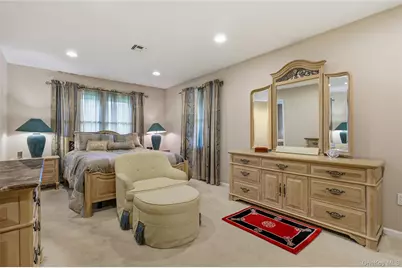 25 Edcris Lane, Huntington, NY 11743 - Photo 31