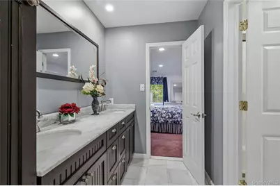 25 Edcris Lane, Huntington, NY 11743 - Photo 29