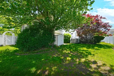 2167 Legion Street, Bellmore, NY 11710 - Photo 23