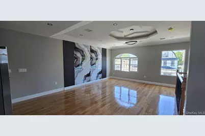10833 164th Street, Jamaica, NY 11433 - Photo 3