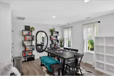 223 Artist Lake Drive, Middle Island, NY 11953 - Photo 7
