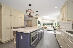 51 Deepdale Dr, Manhasset, NY 11030 - Photo 11