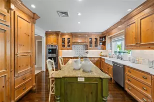 11 Hickory Rd, Woodmere, NY 11598 - Photo 13