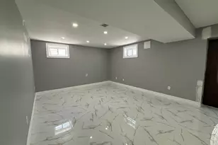 146-02 180th St, Jamaica, NY 11434 - Photo 17