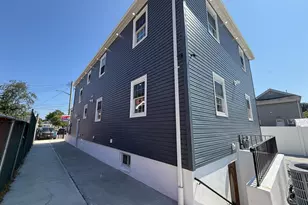 146-02 180th St, Jamaica, NY 11434 - Photo 3