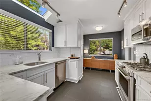 127 Stone Bridge Square, Chappaqua, NY 10514 - Photo 5