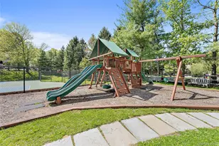 127 Stone Bridge Square, Chappaqua, NY 10514 - Photo 23