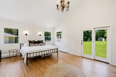 280 Holbrook Road, Ronkonkoma, NY 11779 - Photo 11