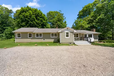 280 Holbrook Road, Ronkonkoma, NY 11779 - Photo 3